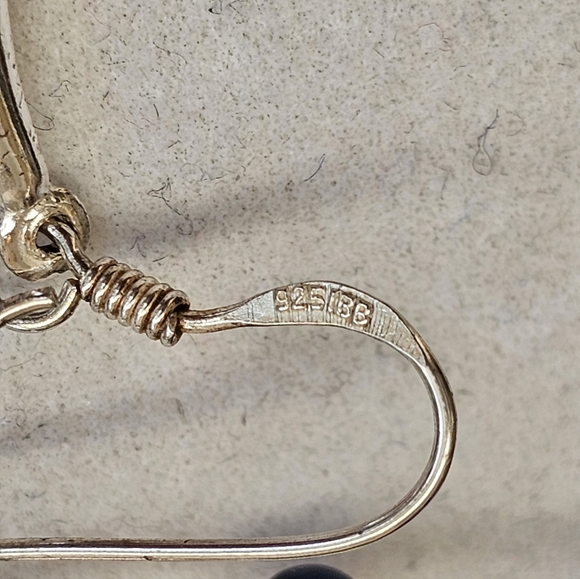 SET! Lia Sophia with 925 Teardrop Earrings & Beaded Choker SET! - Picture 7 of 14